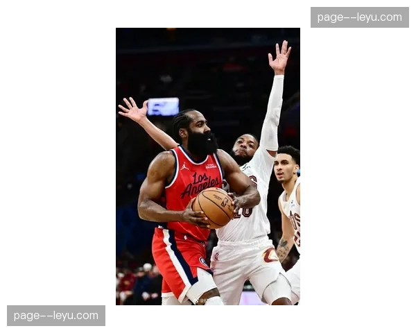 加兰换哈登交易双赢 骑士快船各取所需重构后场